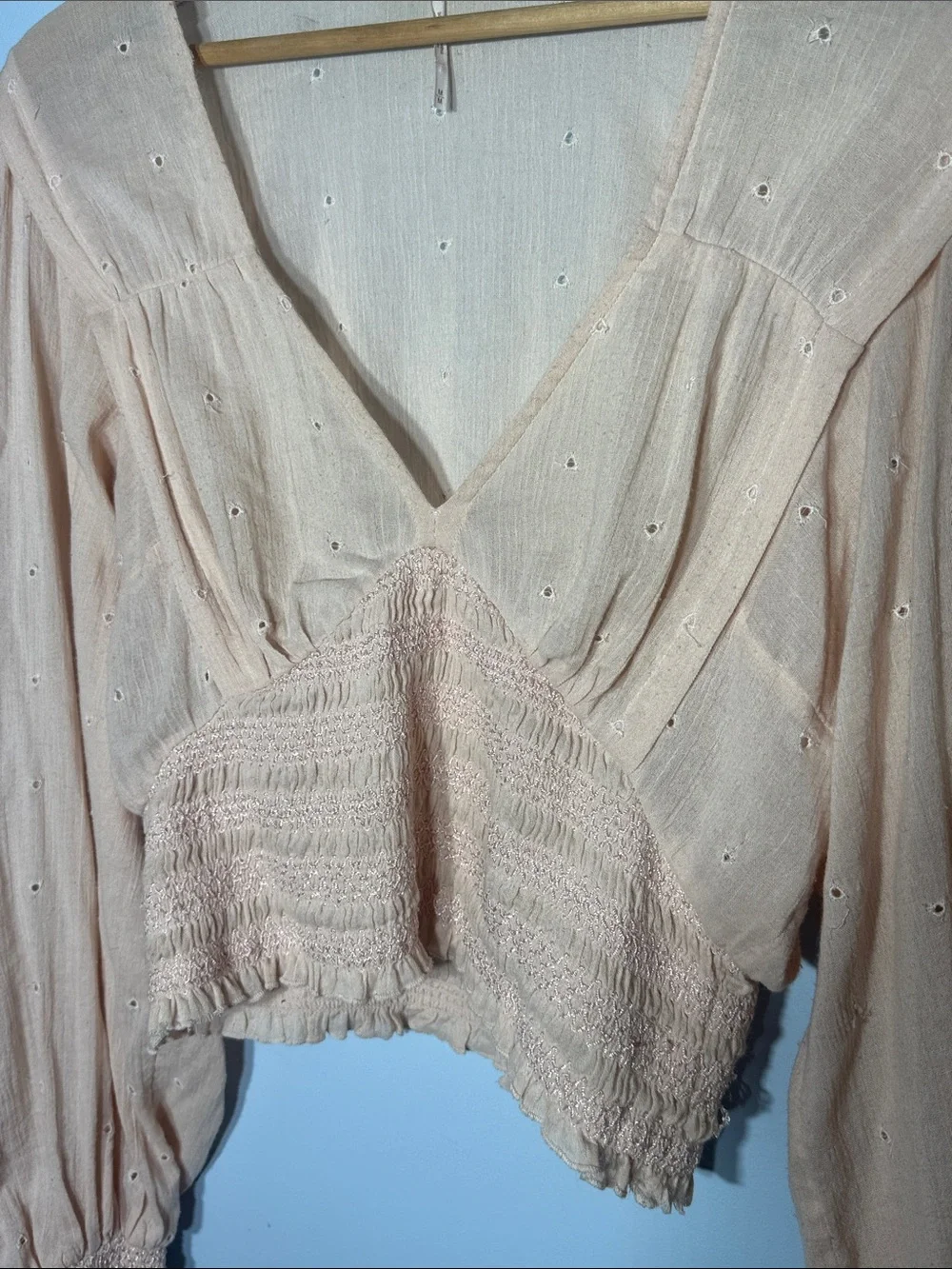 Free People Blush Pink Eyelet Smocked Waist Blouse Size Medium Feminine - Picture 4 of 8